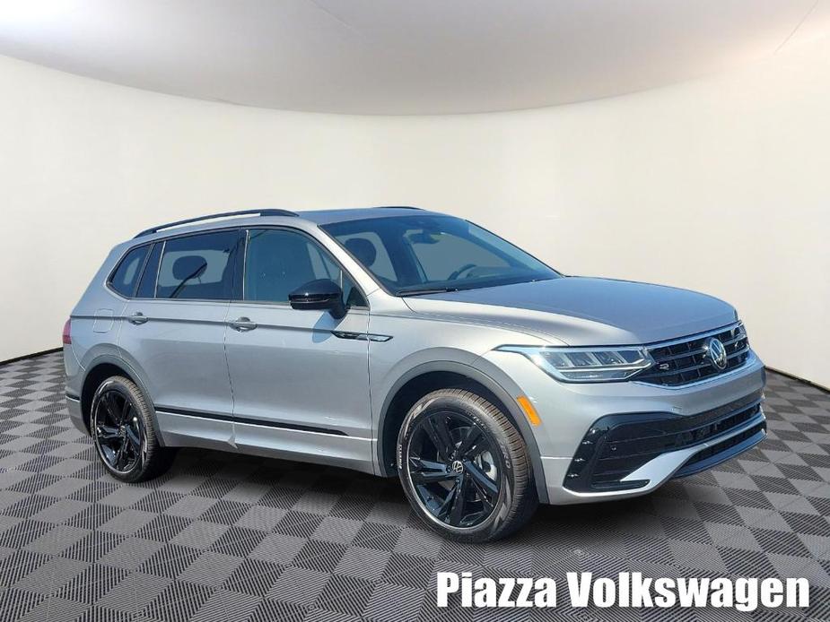 new 2024 Volkswagen Tiguan car, priced at $37,564