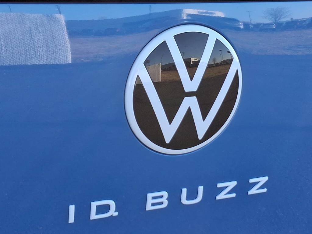 new 2025 Volkswagen ID. Buzz car, priced at $72,495