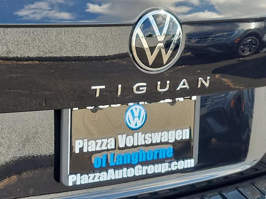 new 2024 Volkswagen Tiguan car, priced at $38,379