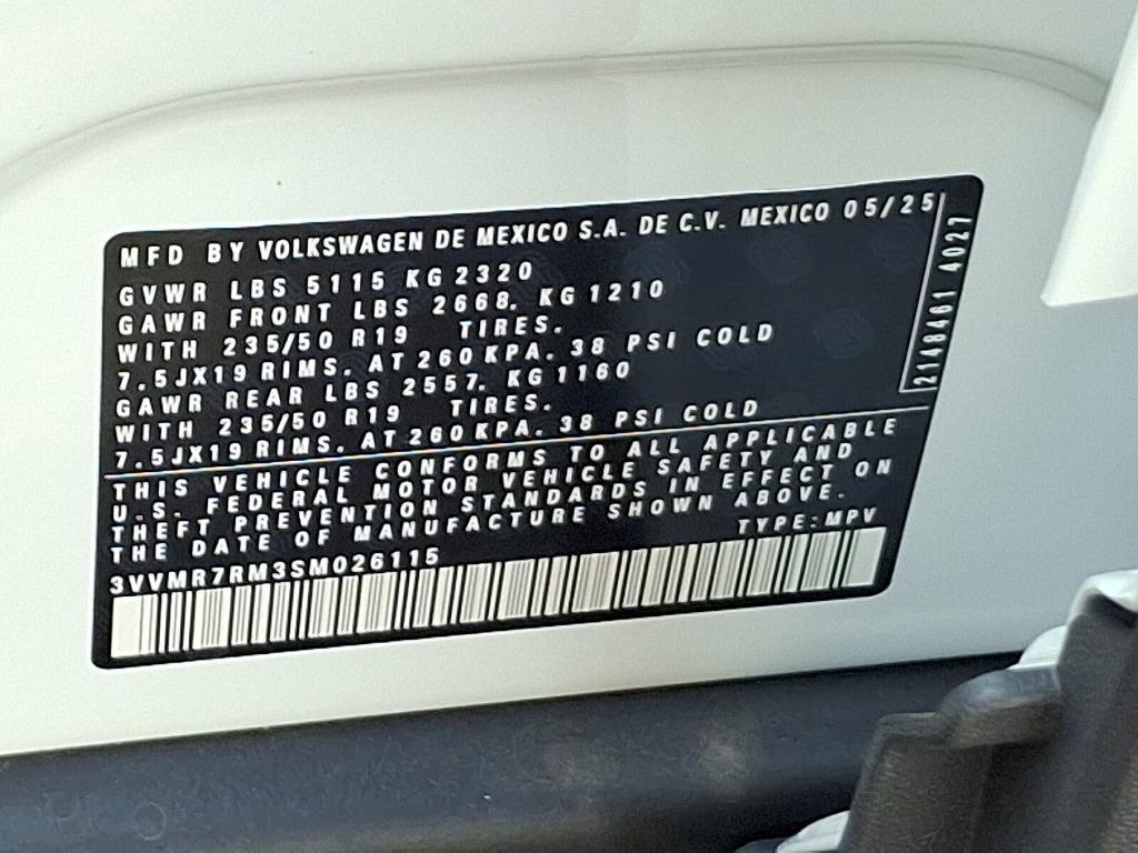 new 2025 Volkswagen Tiguan car, priced at $37,699