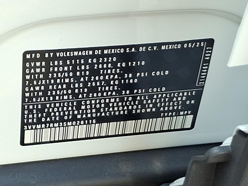 new 2025 Volkswagen Tiguan car, priced at $37,699