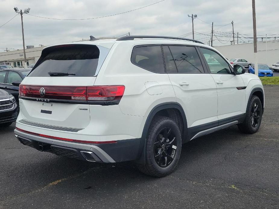 new 2024 Volkswagen Atlas car, priced at $50,081