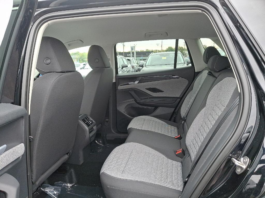 new 2025 Volkswagen Tiguan car, priced at $33,761