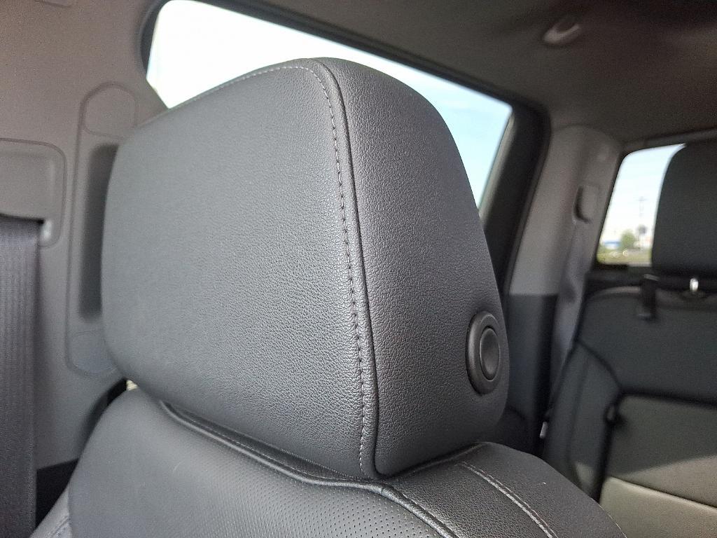 used 2021 GMC Sierra 1500 car, priced at $38,799