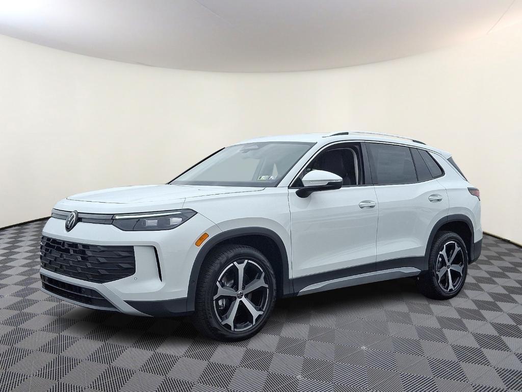 new 2025 Volkswagen Tiguan car, priced at $37,262