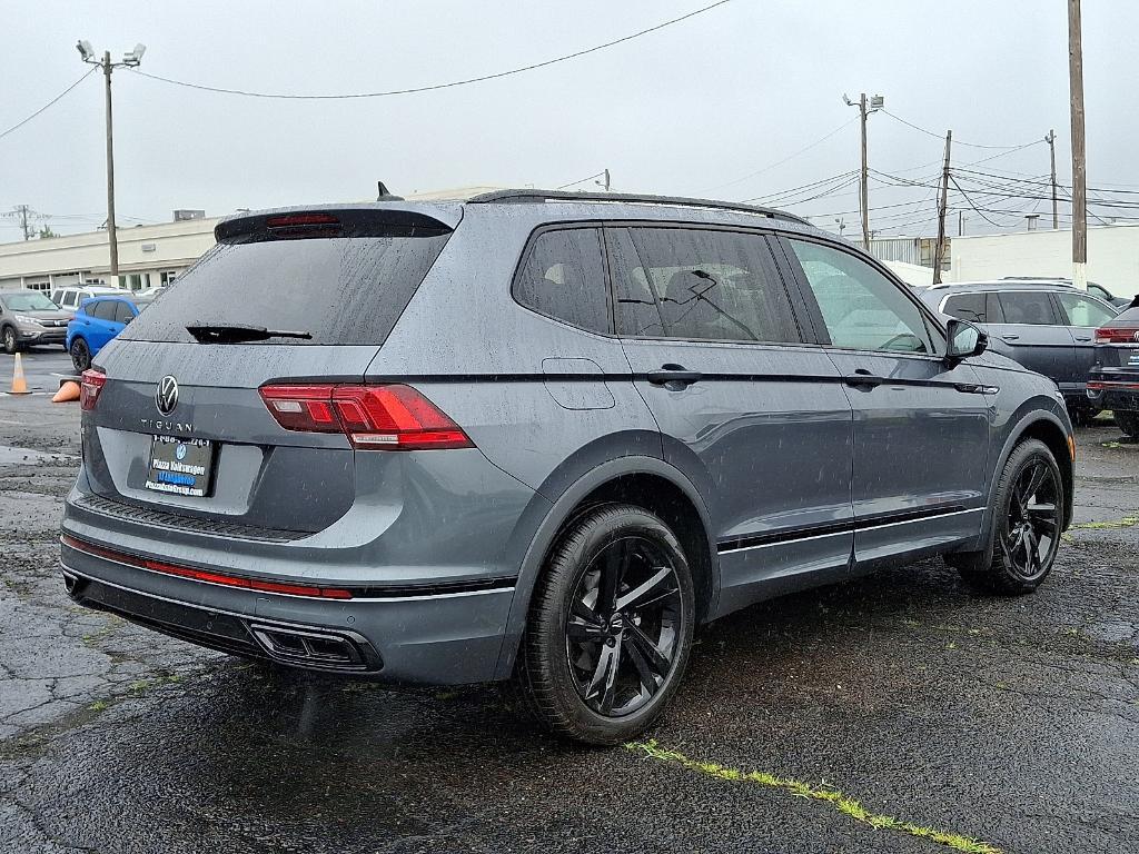 used 2024 Volkswagen Tiguan car, priced at $32,999