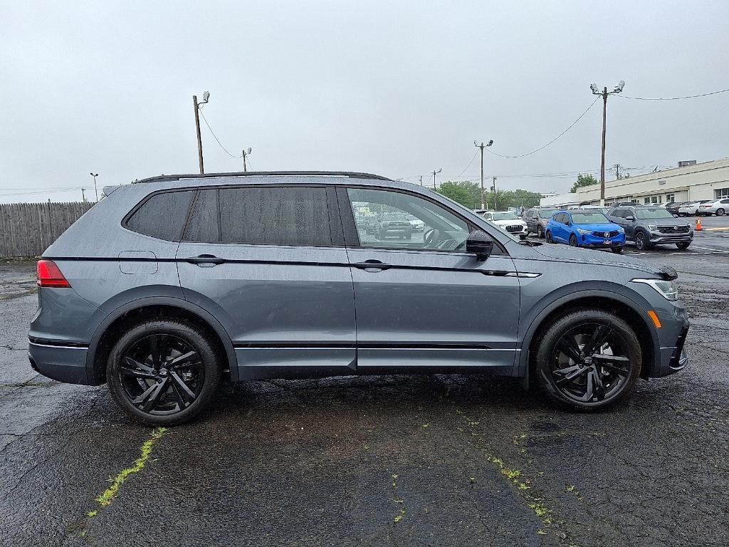 used 2024 Volkswagen Tiguan car, priced at $32,999