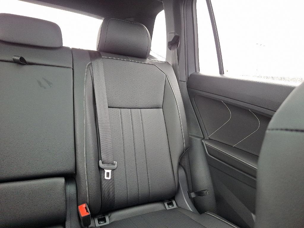 used 2024 Volkswagen Tiguan car