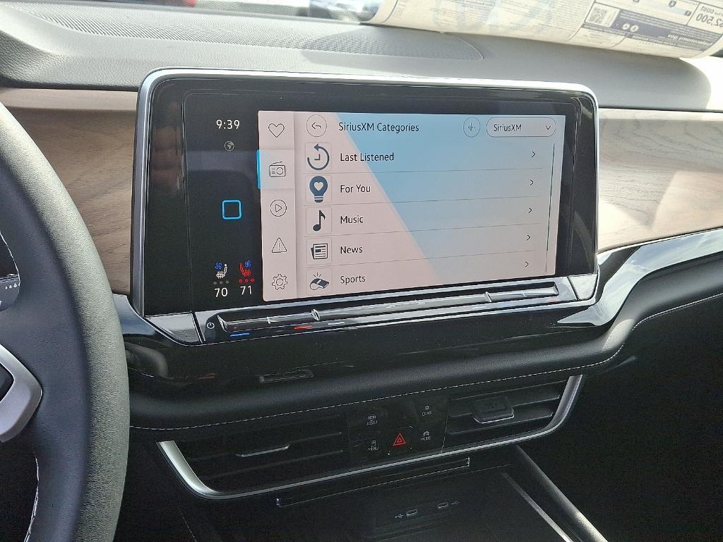 new 2025 Volkswagen Atlas car, priced at $47,960