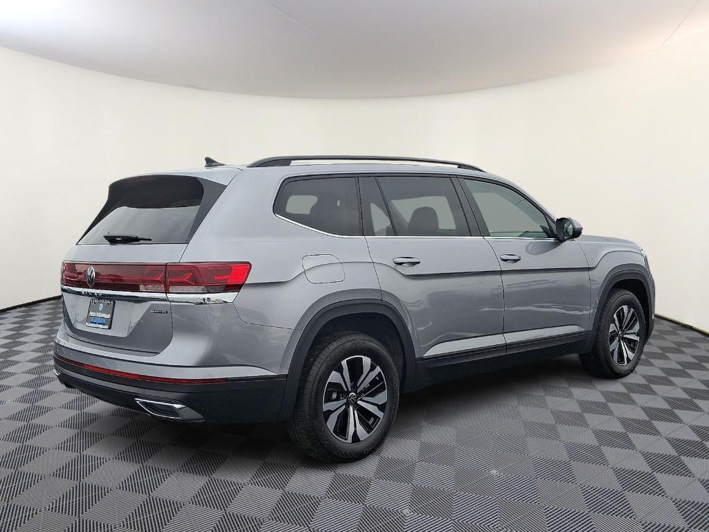 new 2025 Volkswagen Atlas car, priced at $42,052