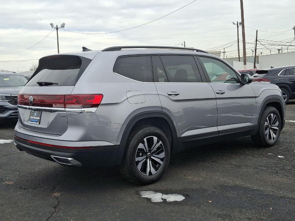 new 2025 Volkswagen Atlas car, priced at $42,052