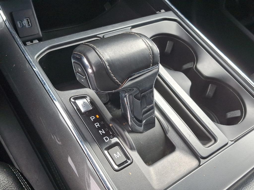 used 2021 Ford F-150 car, priced at $33,999