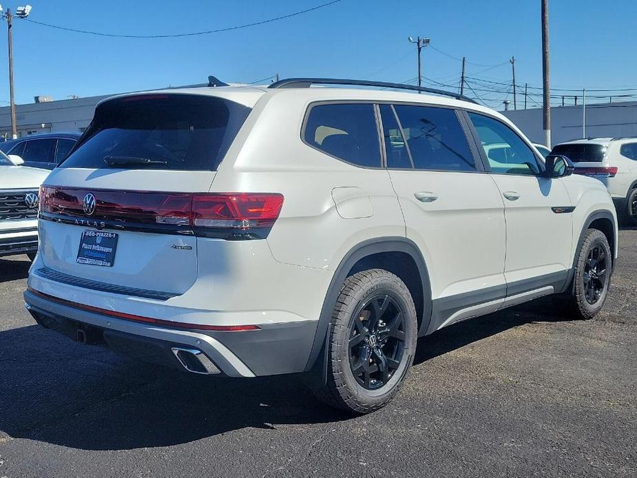 new 2024 Volkswagen Atlas car, priced at $54,778