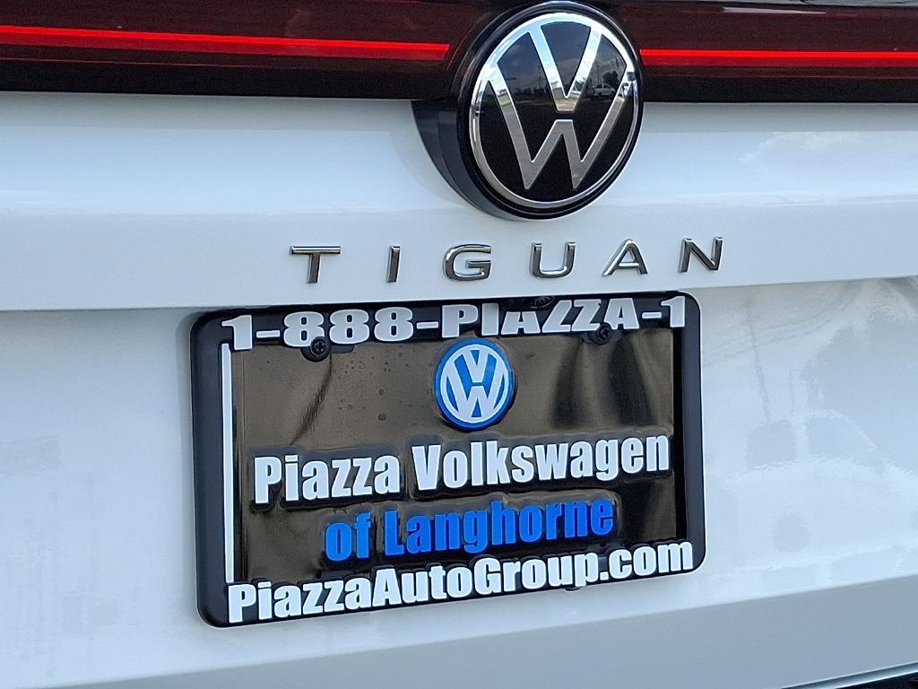 new 2025 Volkswagen Tiguan car, priced at $37,699