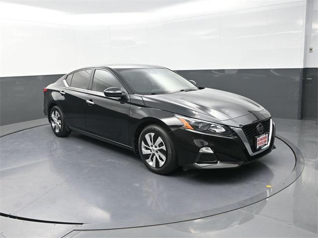 used 2022 Nissan Altima car, priced at $18,391