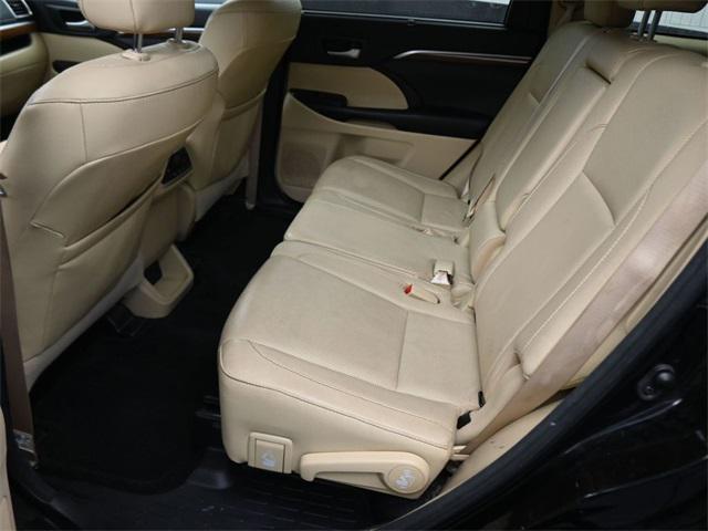 used 2018 Toyota Highlander car, priced at $23,591