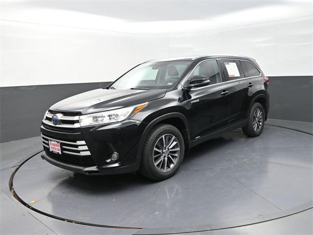used 2019 Toyota Highlander Hybrid car, priced at $19,991