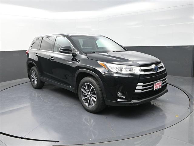 used 2019 Toyota Highlander Hybrid car, priced at $19,991