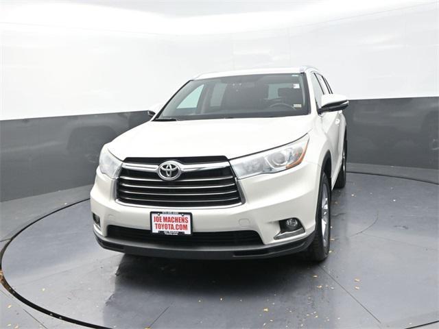 used 2014 Toyota Highlander car, priced at $16,991