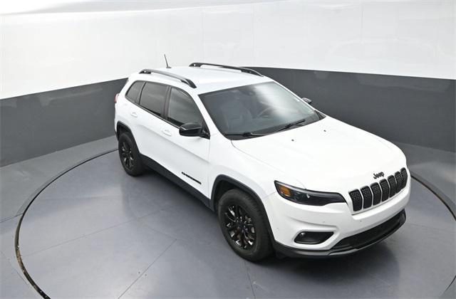 used 2023 Jeep Cherokee car, priced at $22,391