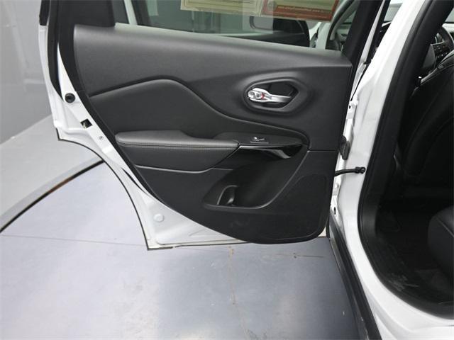 used 2023 Jeep Cherokee car, priced at $22,391