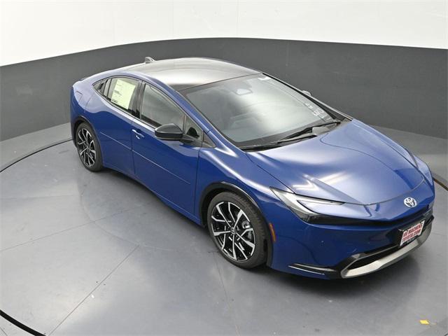 new 2026 Toyota Prius Plug-In Hybrid car, priced at $44,128