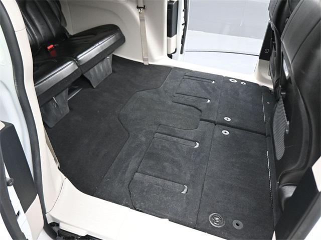 used 2024 Chrysler Pacifica car, priced at $29,391