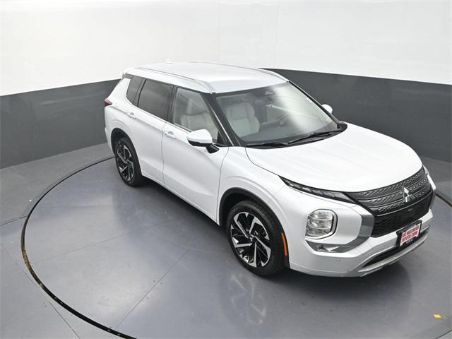 used 2024 Mitsubishi Outlander car, priced at $26,991