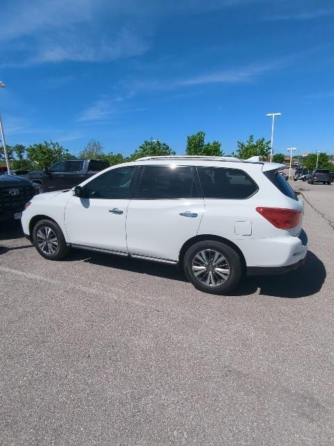 used 2019 Nissan Pathfinder car, priced at $16,991
