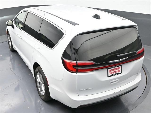 used 2023 Chrysler Pacifica car, priced at $36,491