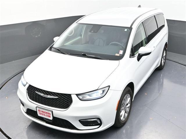 used 2023 Chrysler Pacifica car, priced at $36,491