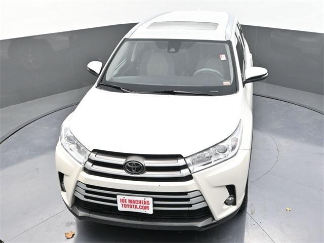 used 2018 Toyota Highlander car, priced at $23,991