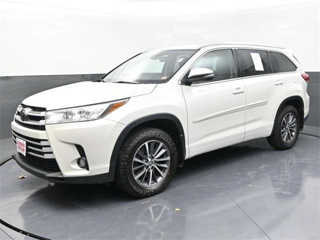 used 2018 Toyota Highlander car, priced at $23,991