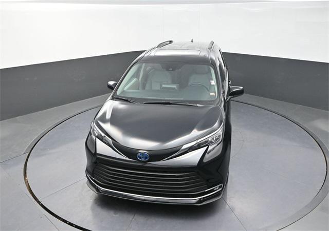 used 2024 Toyota Sienna car, priced at $42,991