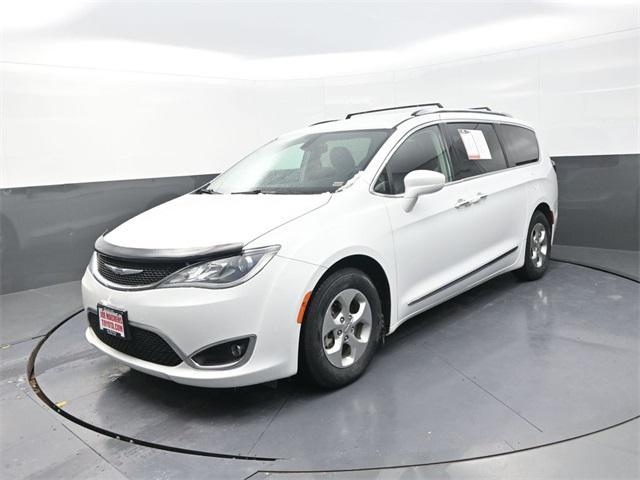 used 2017 Chrysler Pacifica car, priced at $12,791