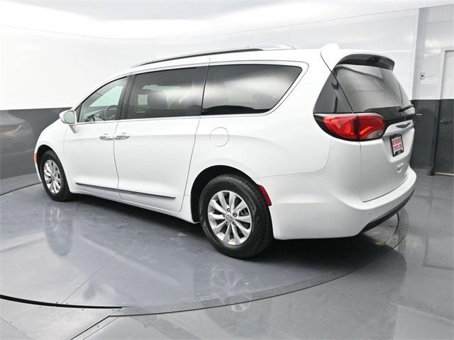 used 2020 Chrysler Pacifica car, priced at $19,991