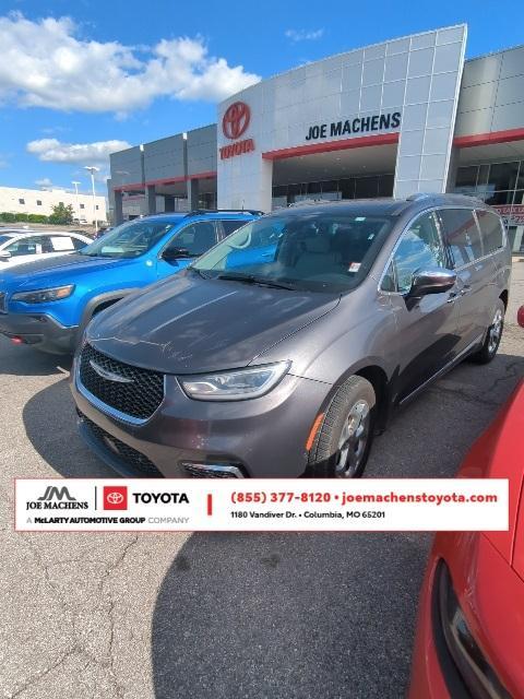 used 2021 Chrysler Pacifica car, priced at $28,591