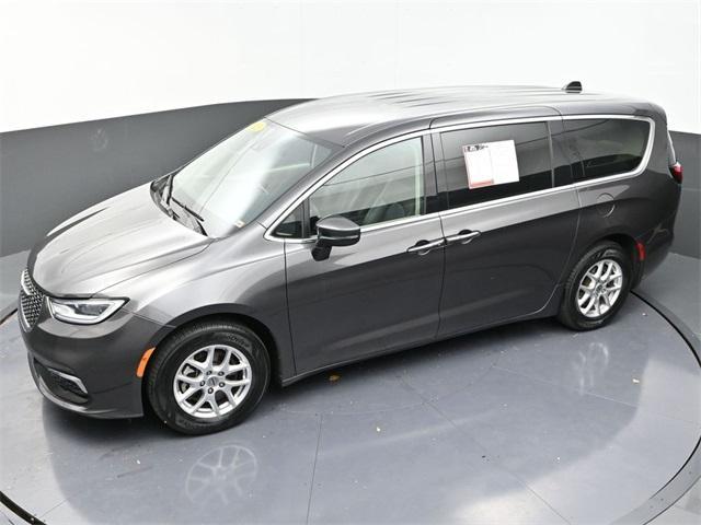 used 2023 Chrysler Pacifica car, priced at $23,891