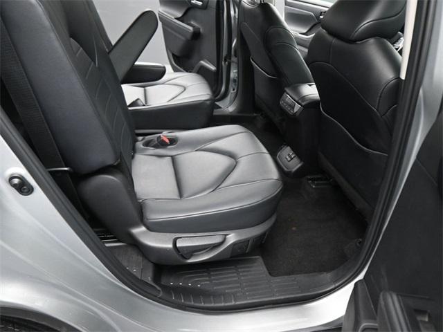 used 2024 Toyota Highlander car, priced at $40,691