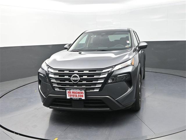 used 2024 Nissan Rogue car, priced at $19,991