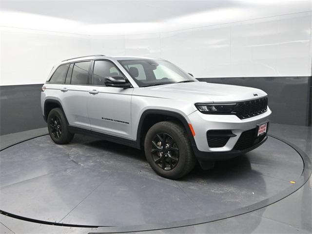 used 2024 Jeep Grand Cherokee car, priced at $26,991