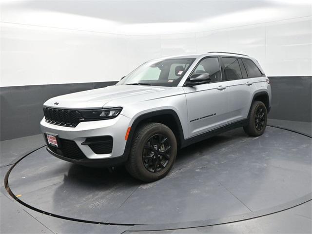 used 2024 Jeep Grand Cherokee car, priced at $26,991