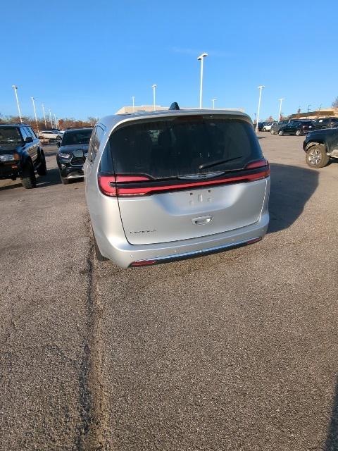 used 2024 Chrysler Pacifica car, priced at $28,591