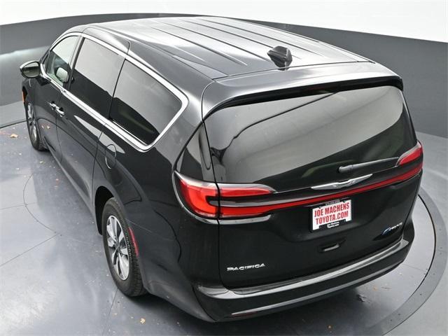 used 2023 Chrysler Pacifica Hybrid car, priced at $24,991