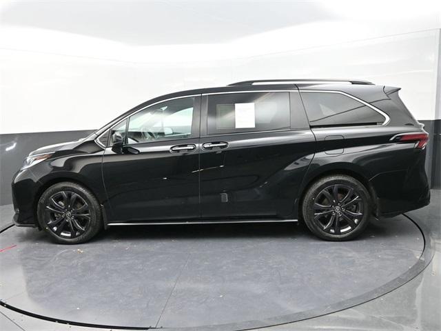 used 2022 Toyota Sienna car, priced at $38,491