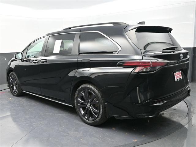 used 2022 Toyota Sienna car, priced at $38,491