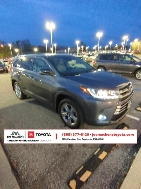 used 2019 Toyota Highlander car, priced at $30,991