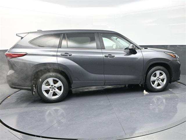 used 2023 Toyota Highlander car, priced at $30,591