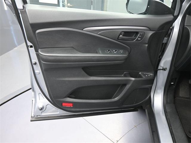 used 2023 Honda Passport car, priced at $27,691