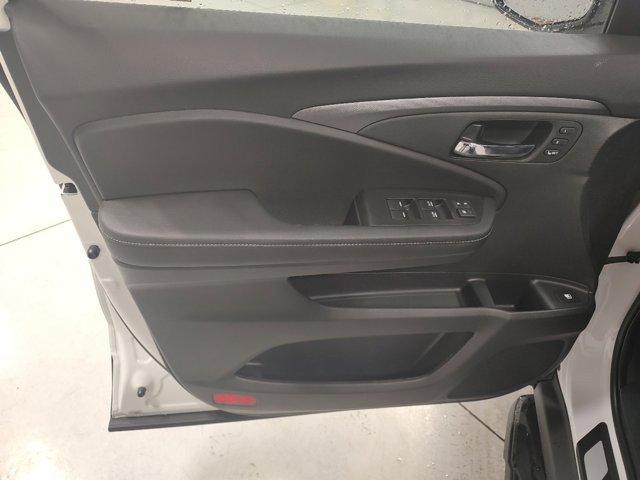 used 2025 Honda Ridgeline car, priced at $41,987
